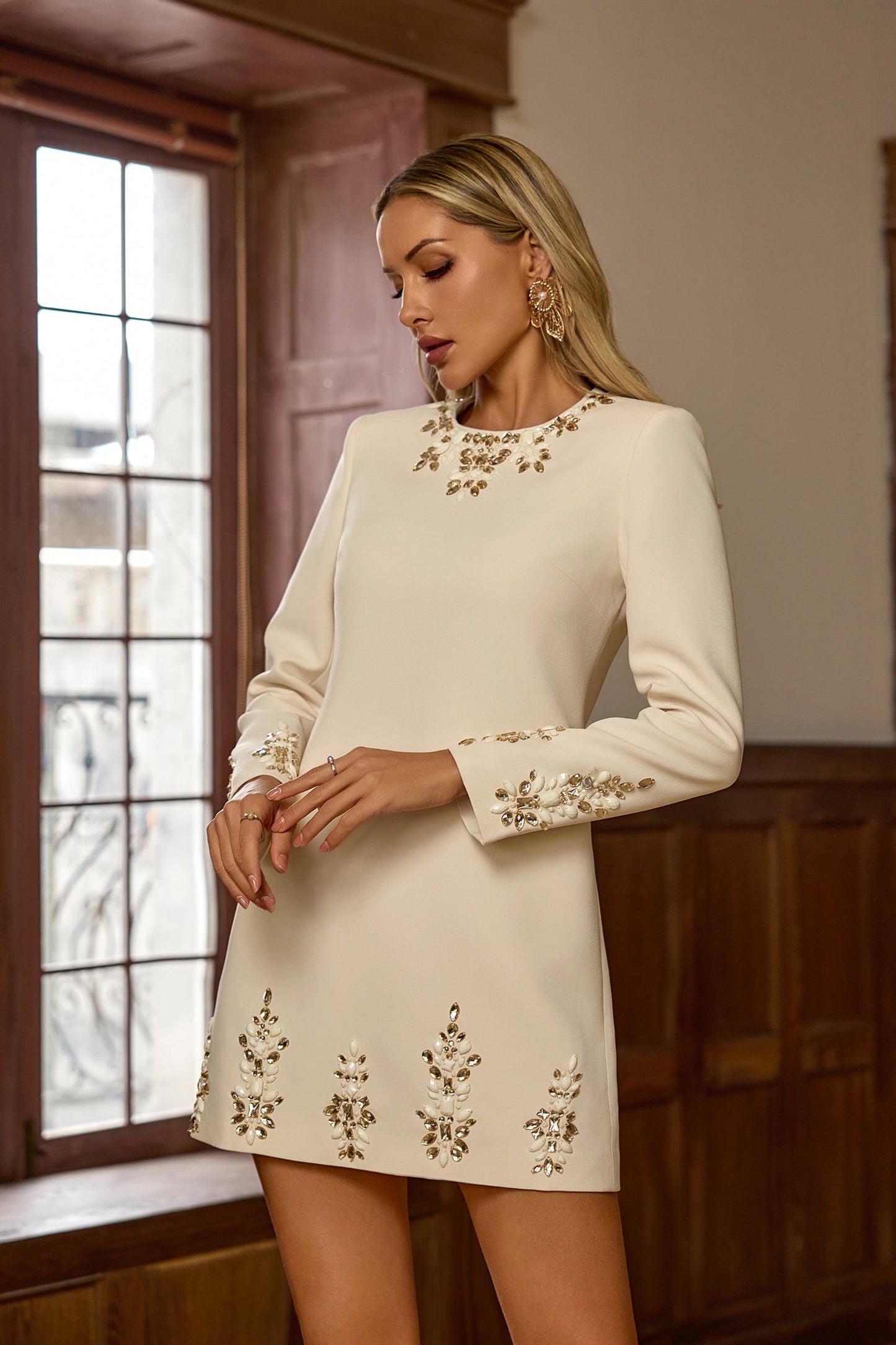 Soft Taş İşlemeli Mini Elbise